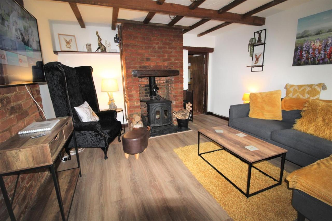 Jasmine Cottage, Buxton Norfolk, Sleeps 4