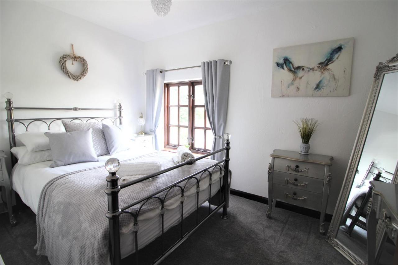 Jasmine Cottage, Buxton Norfolk, Sleeps 4 * Norwich