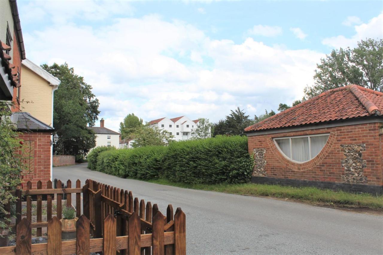 Jasmine Cottage, Buxton Norfolk, Sleeps 4 Norwich